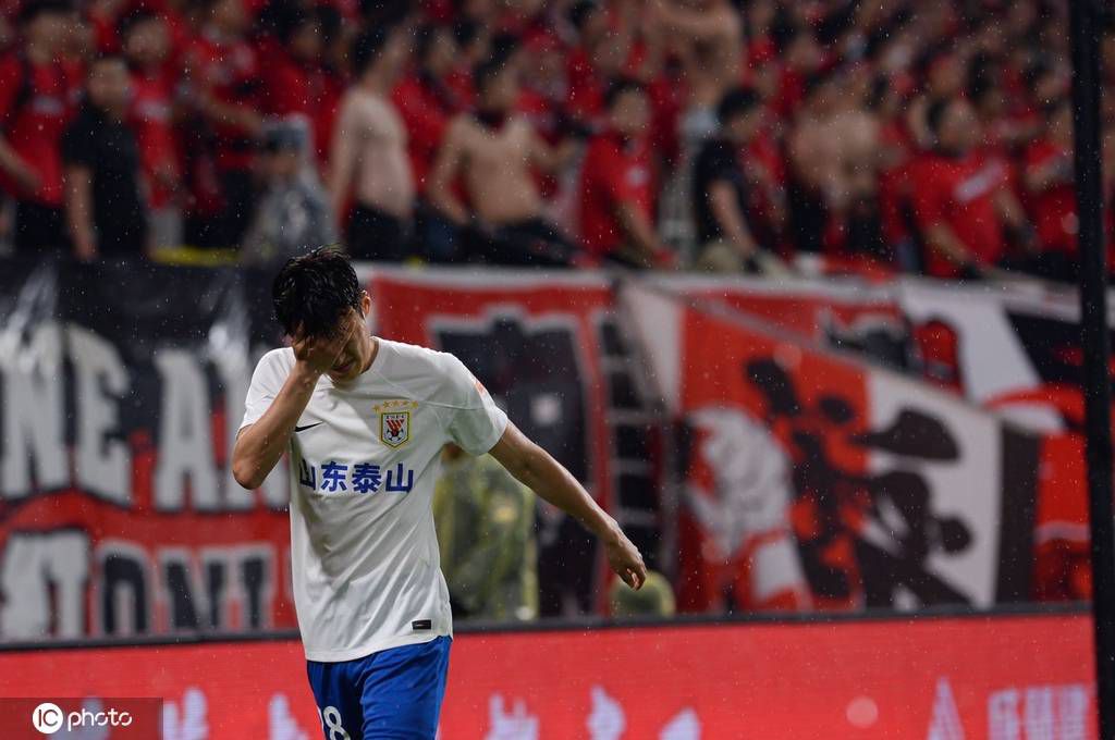 劳塔罗与国米的现有合同将于2026年6月30日到期，双方可能在未来几天续约至2028年。